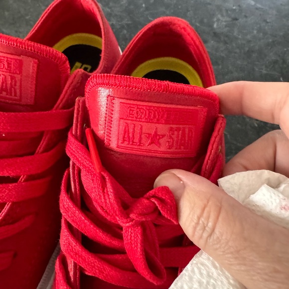 Converse all star size 8 - Picture 2 of 6